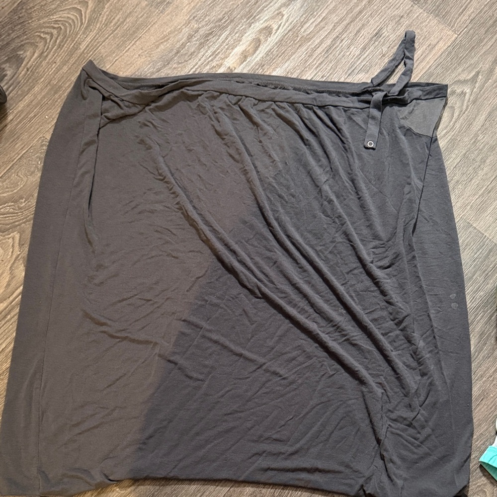Boppy Charcoal Nursing Cover